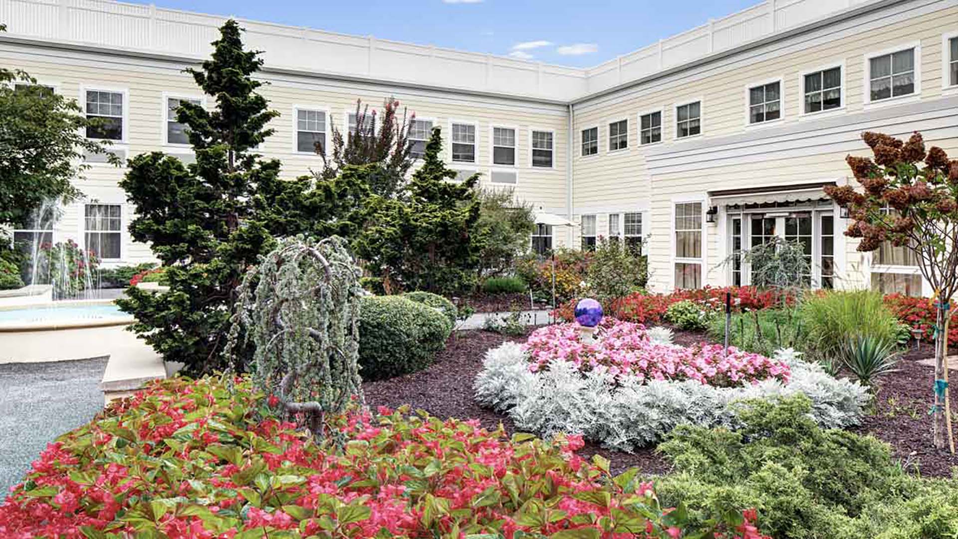 Atria Bay Shore photo 3