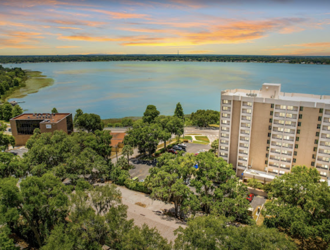 LAKE HOWARD HEIGHTS photo 1