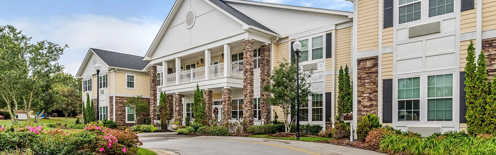 Cadence at Wake Forest by Cogir