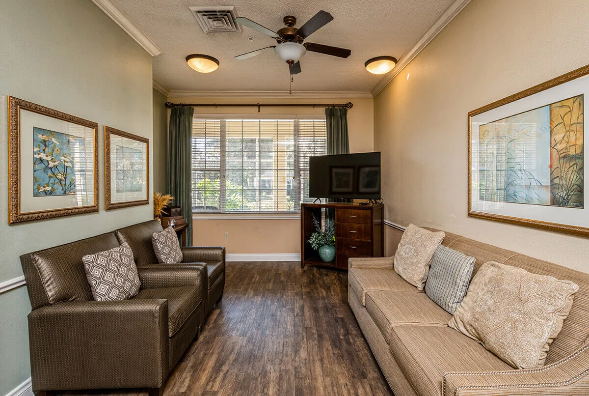 TRUSTWELL LIVING AT HUNTERS CROSSING PLACE photo 8